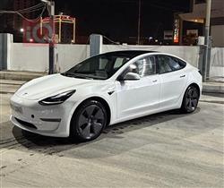 تسلا موديل 3